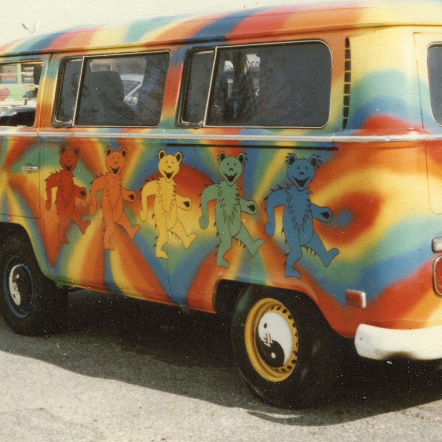 Deadhead_Bus