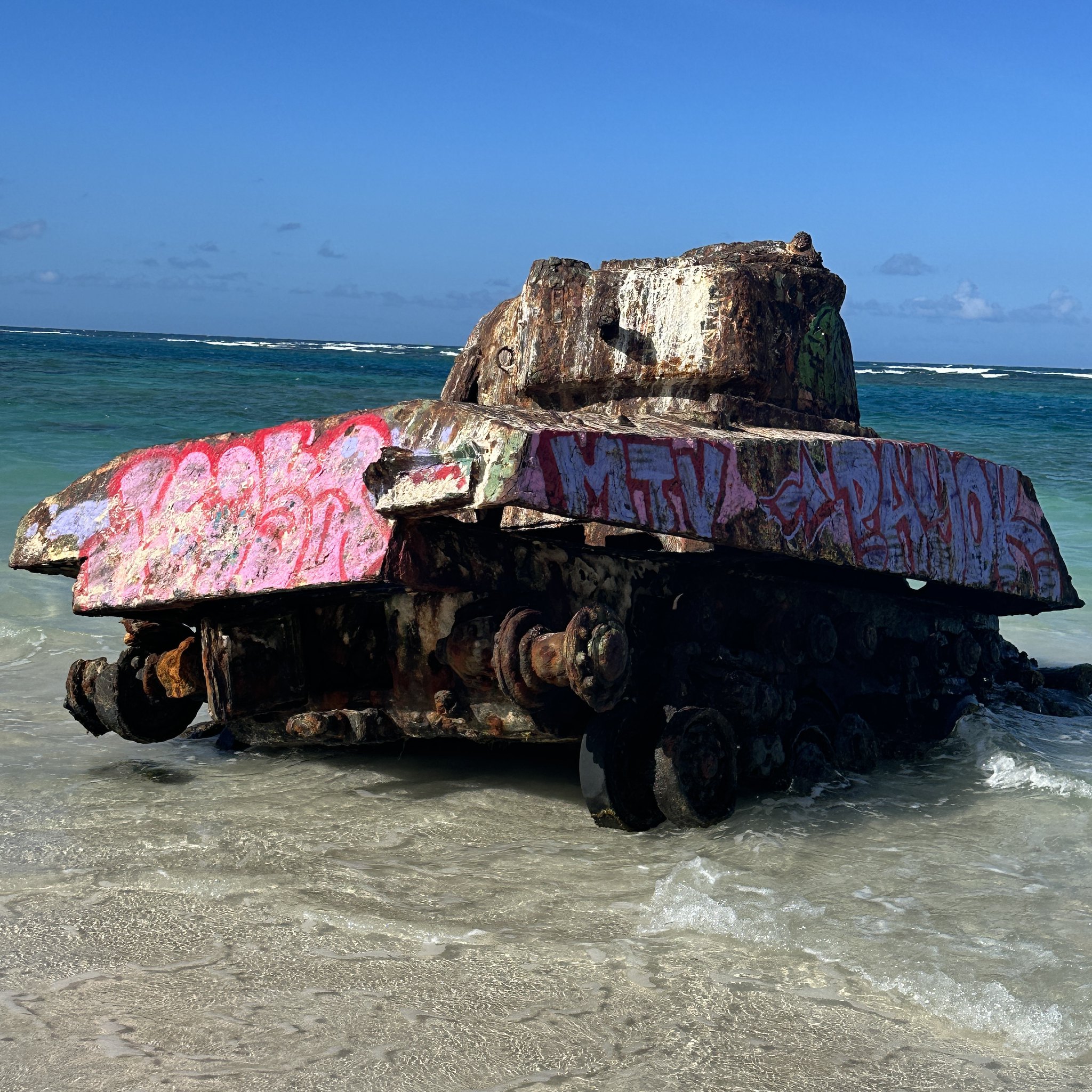 2401-PL-Flamenco_Beach-Tank